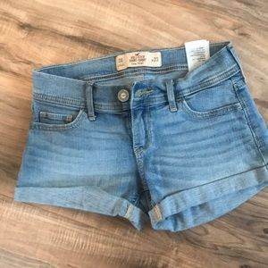 Hollister short-short low rise